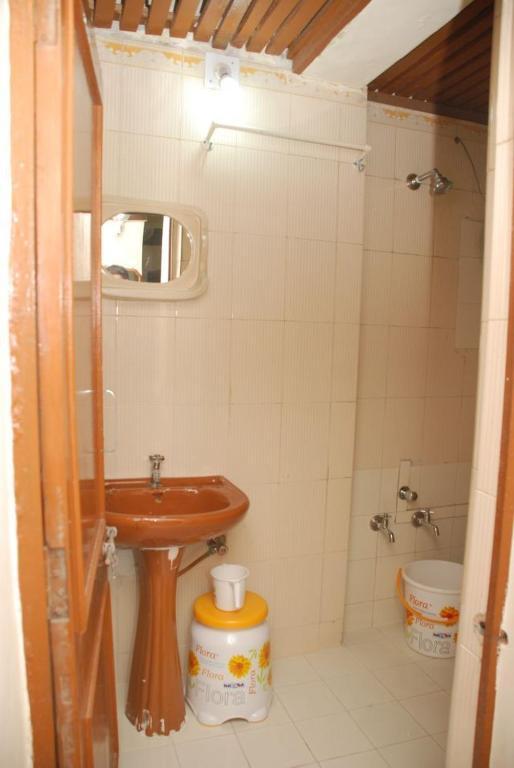 Royal Hotel Ahmedabad Ngoại thất bức ảnh